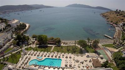 Azka Otel