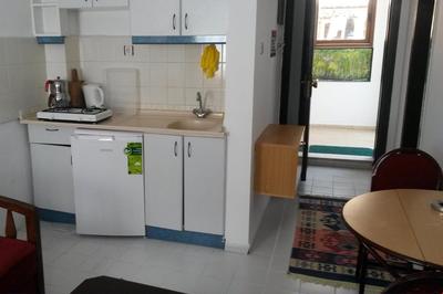 Ten Apart Otel