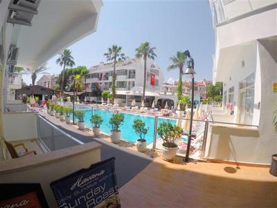 Club Atrium