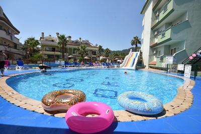 Golden Orange Apart Otel