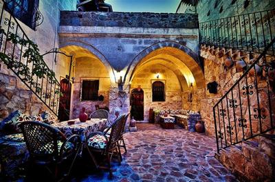 Adanos Konuk Evi