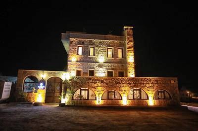 Katapa Stone House