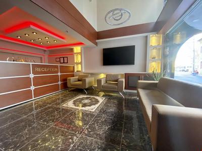 Grand Life Hotel