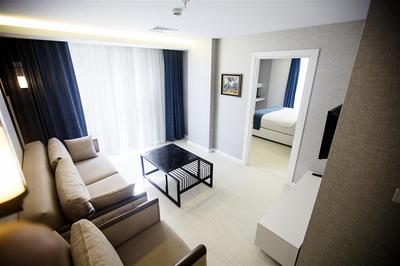 Gardenya Suit Hotel