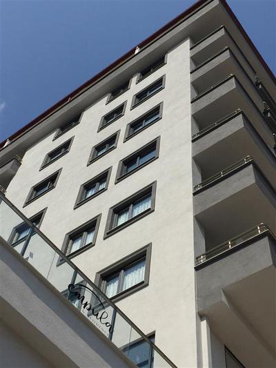 Empula Hotel & Residences