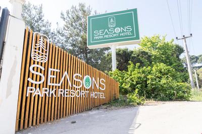 Seasons Park Resort