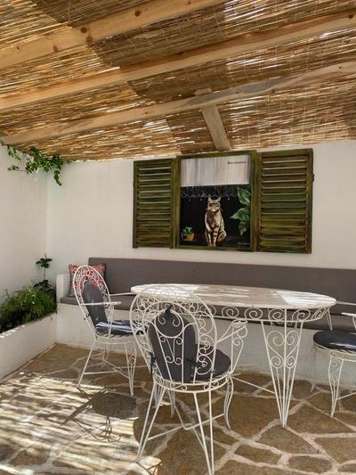 Mor Salkım Konağı