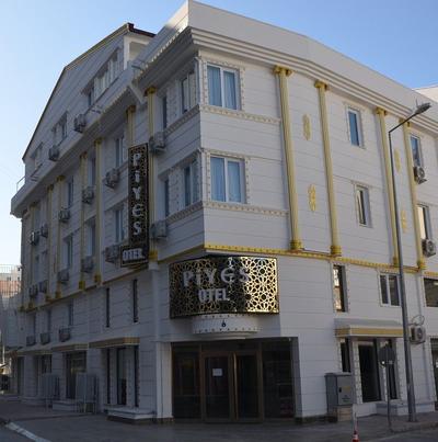 Piyes Otel