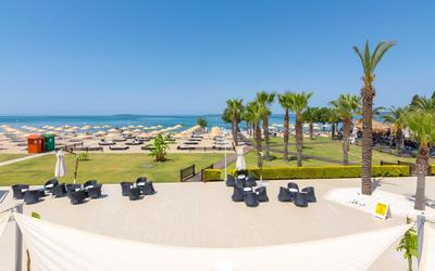 Apollonium Spa & Beach Resort