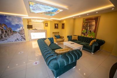 Silver Tower Residence