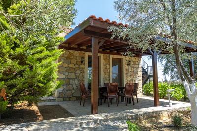 Korukçu Villaları Papazbahçe Karadut