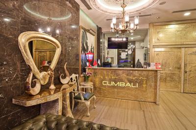 Cumbali Plaza Hotel