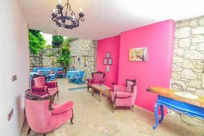 Alaçatı Bedirhan Konak Otel