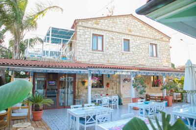 Alaçatı Leylak Hotel