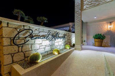 Cemal Alaçatı Butik Hotel