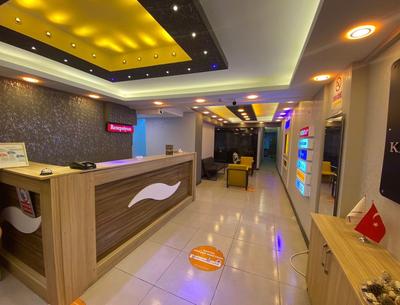 Karşıyaka Plus Otel