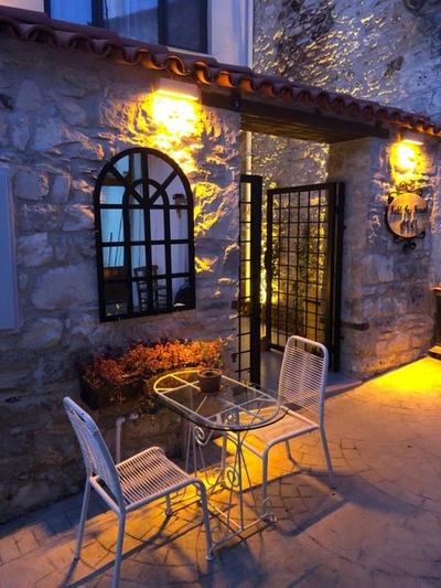 Saklı Taş Konak Otel