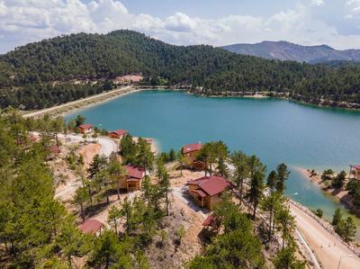 Tahtalı Göl Evleri