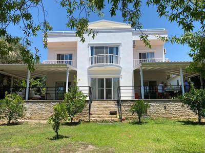 Mesudiye Villa White Apart