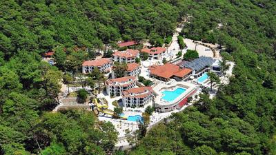 St. Nicholas Park Hotel