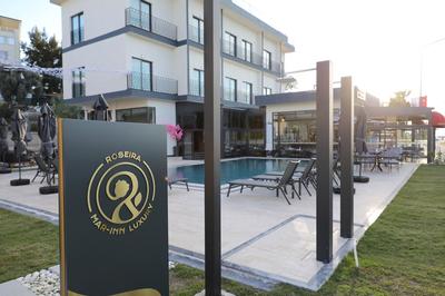 Roseira Mar-inn Luxury