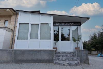 Akyol House