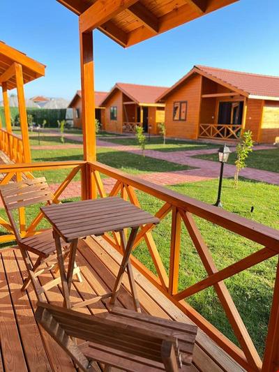 Lemon Garden Bungalow