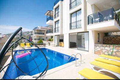 Villa Baynur C