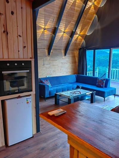 Big Tree Bungalow Villas