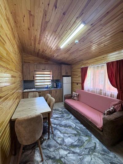 Karaöz Bahçe Apart Evleri