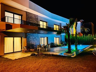 Luxury Villa Pelican 4 Özel Havuzlu