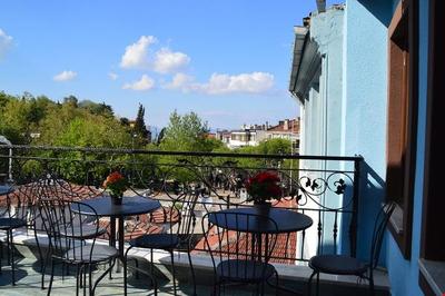 Royal Boutique House