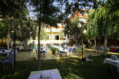 Yaman Hotel