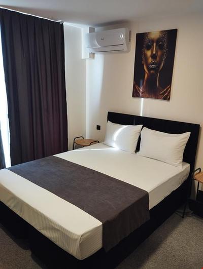 La Casa De Airport Hotel