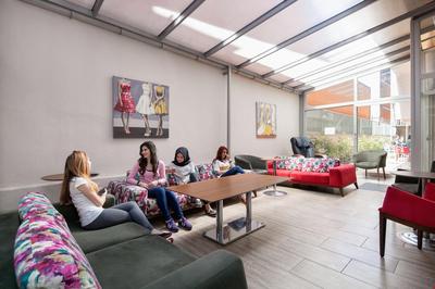 Evim Kadiköy Hostel