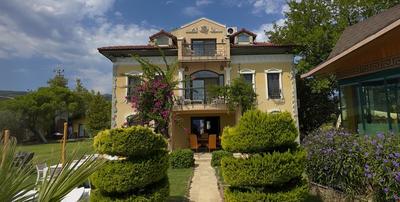 Villa Polikne Otel & Restoran