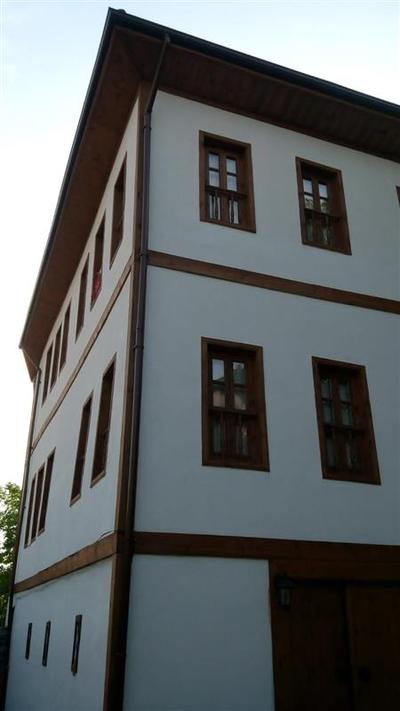 Melek Hanım Konağı