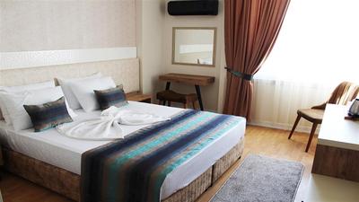 Grand Boss Suit Hotel