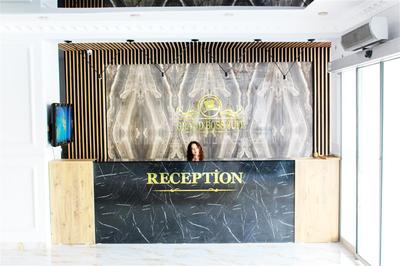 Grand Boss Suit Hotel