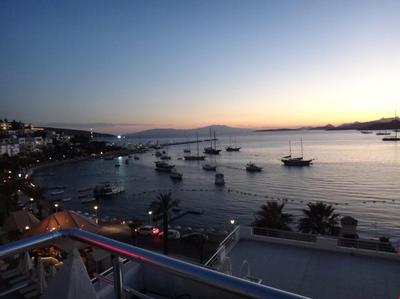 Bumerang Suites Hotel