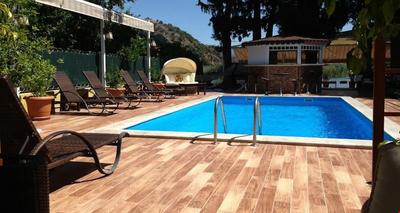 Berg Hotel +18 Adults Only