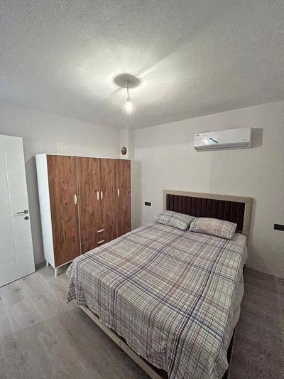 Ortacadaki Kır Eviniz