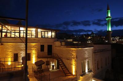 Mystic Cave House Hotel