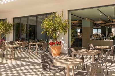 Aqua Hotel Silhouette & Spa**** Adults Only