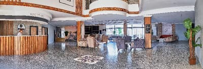 Clover Magic Park Side Hotel