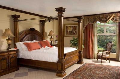 Parador Resort & Spa