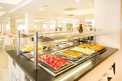 FERGUS Style Bahamas