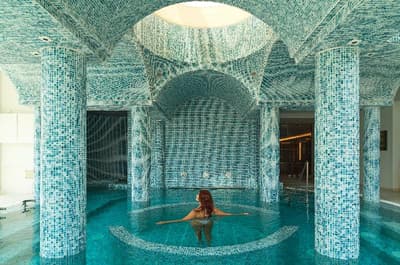 St George Beach Hotel & Spa Resort