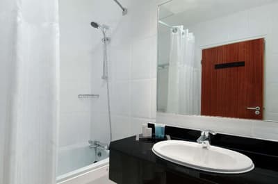 Doubletree by Hilton Bristol North