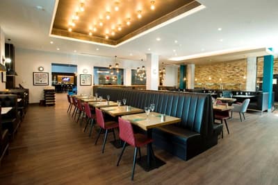 Sandman Signature London Gatwick